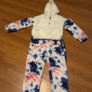 NWT girls Bebe Sherpa tie dyed set
